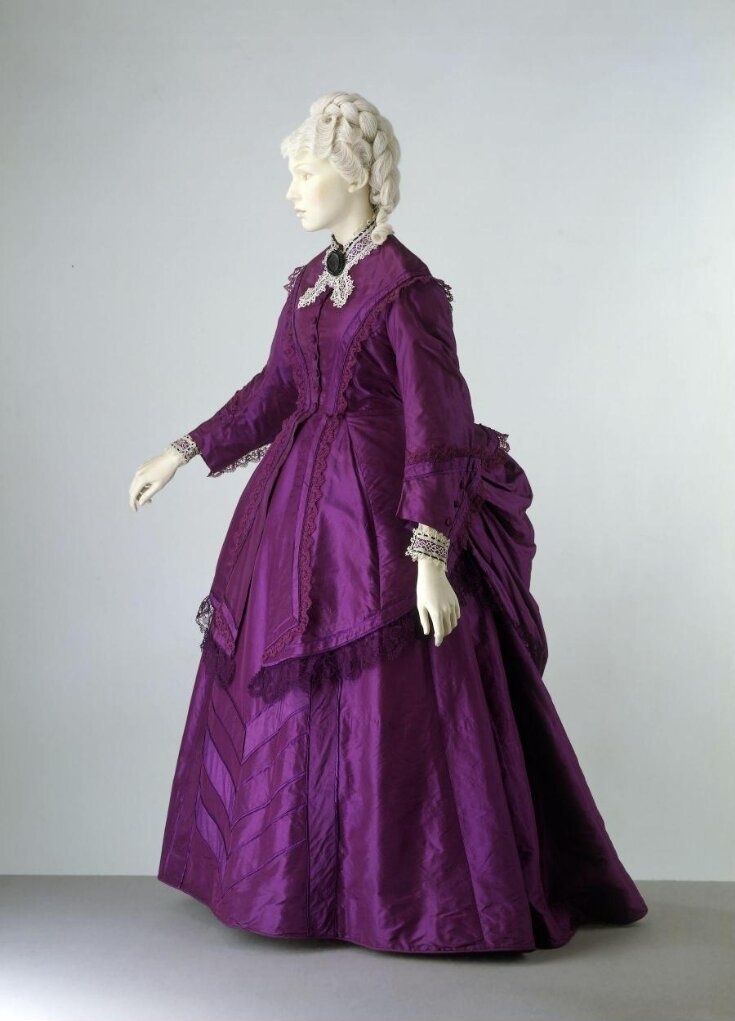 Exploring the Victorian Fashion and Lifestyle in Black Butler - Crunchyroll  News