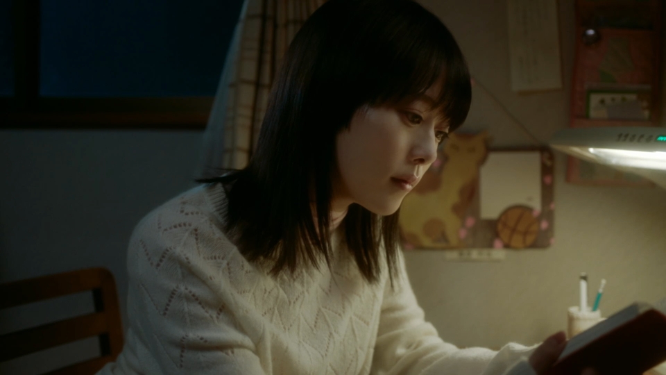 Mitsuki Takahata Cast as Akari in 5 Centimeters per Second Live-Action Movie