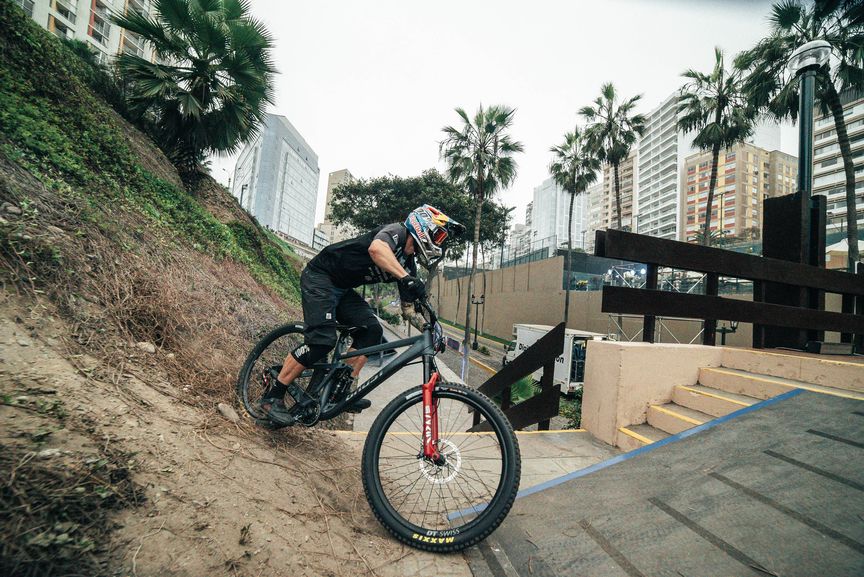 Tomas Slavik in the streets of Miraflores