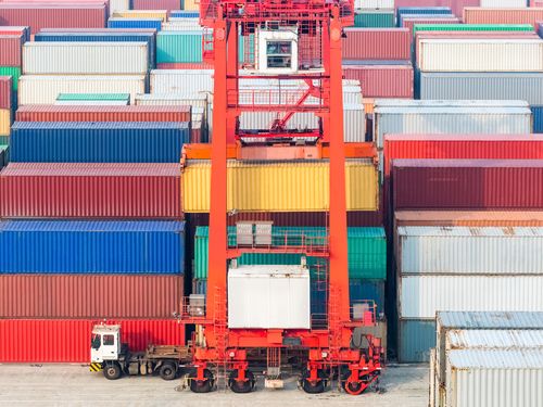 Container in freight station