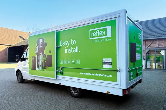 reflex show-truck - CUBE