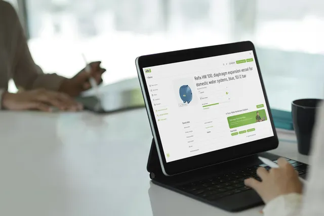 Image showing a Person using the Smart Device Care Service Portal