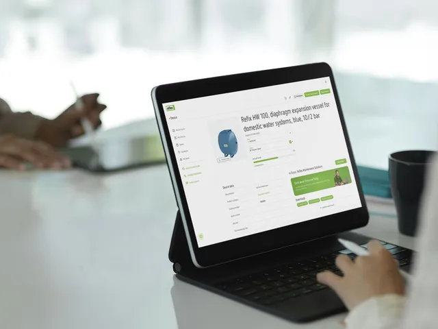 Image showing a Person using the Smart Device Care Service Portal