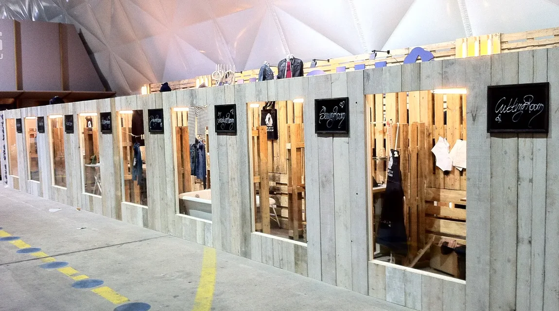 2012 – Salvage Project: An Atelier on the Trade Fair Floor