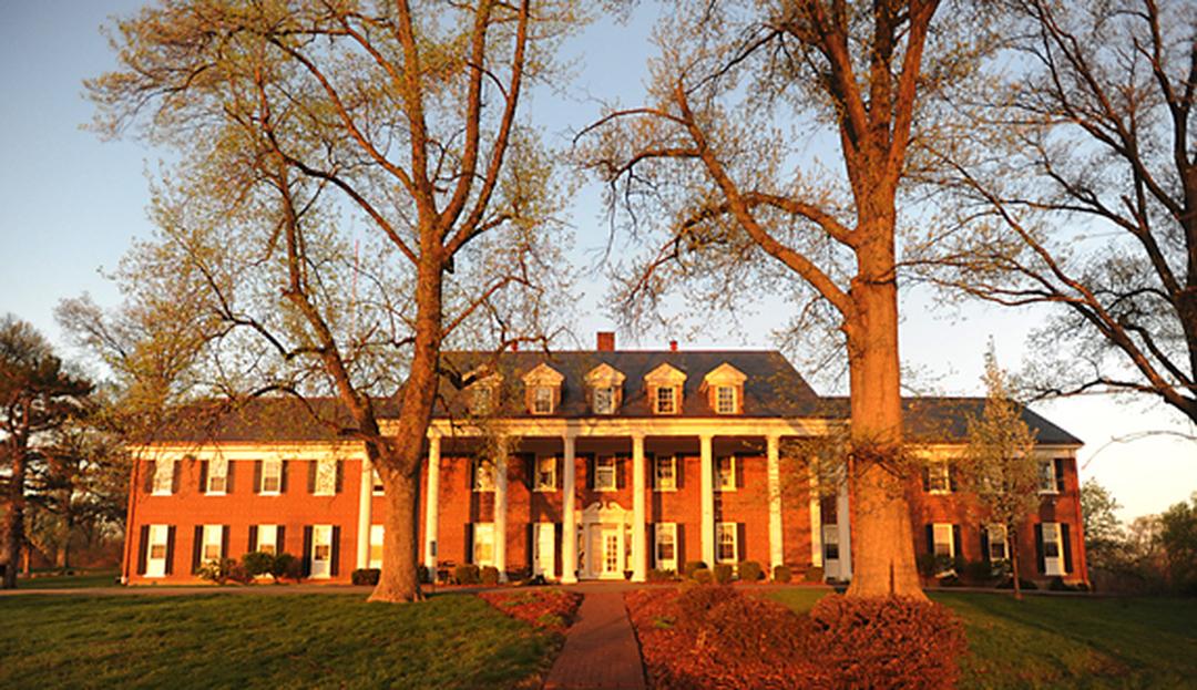 https://a.storyblok.com/f/181806/572x330/c2661ccb5c/chnk-admin-building-exterior.JPG