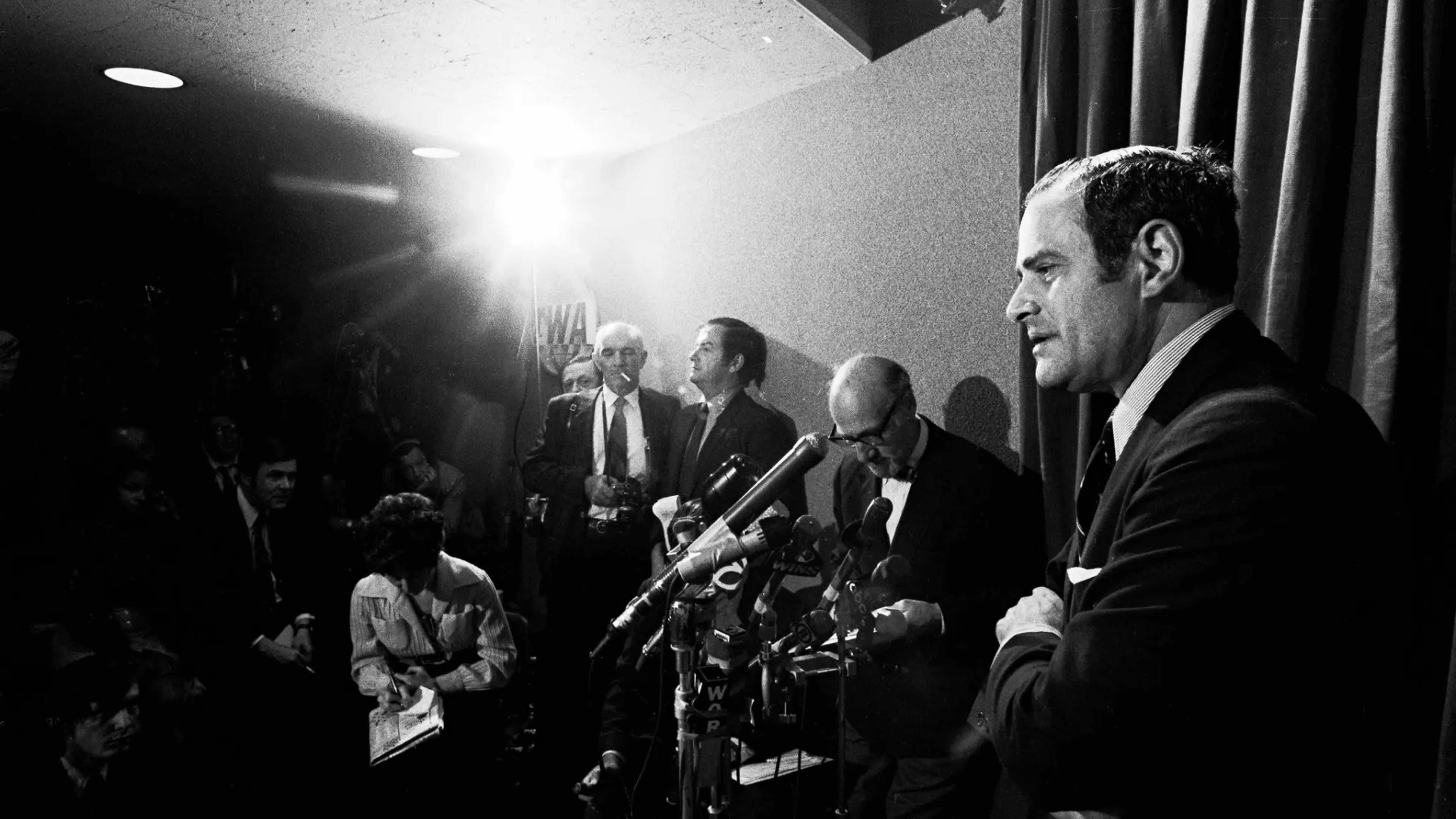 Arthur Ochs “Punch” Sulzberger addresses the press following the publication of the Pentagon Papers (credit: Barton Silverman/The New York Times)