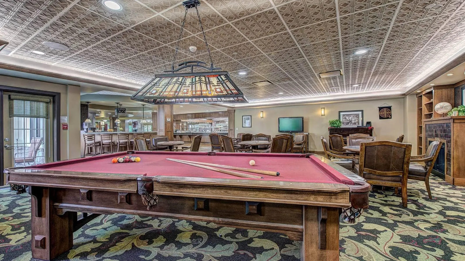 Red Deer AB Retirement Home, Assisted Living, Respite Care & Memory Care Revera Revera