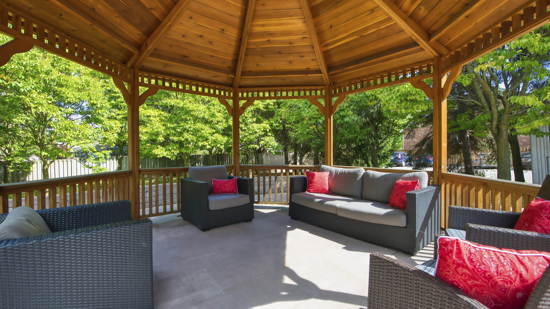 Maplecrest Village Retirement Home, Assisted Living Revera