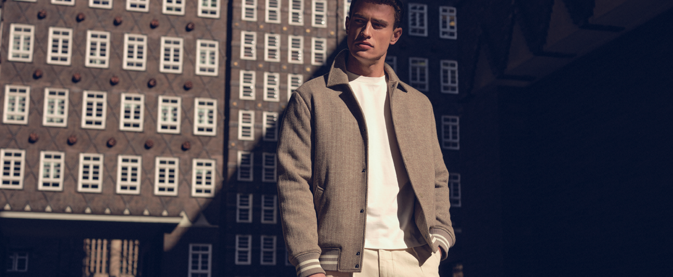 J.C. RAGS AW25 Collectie. Model met outfit