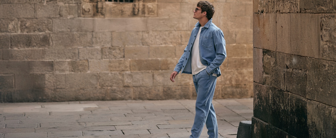 J.C. RAGS SS26 Collectie. Model met outfit