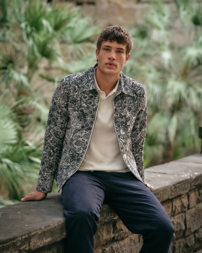 J.C. RAGS SS26 Collectie. Model met outfit