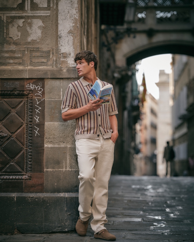 J.C. RAGS SS26 Collectie. Model met outfit