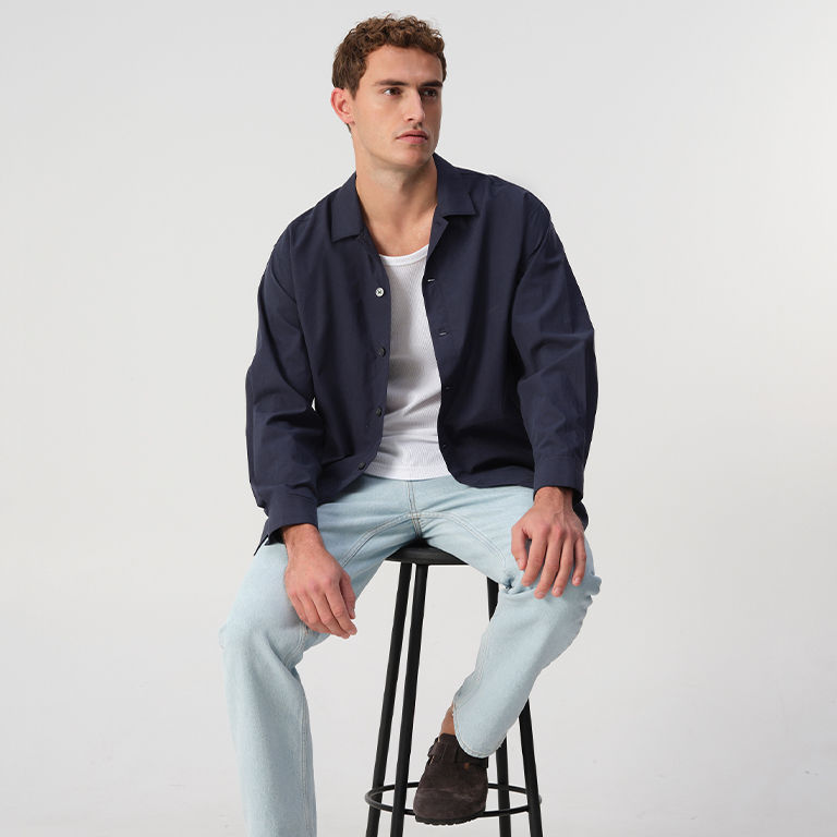 J.C. RAGS SS26 Collectie. Model met outfit