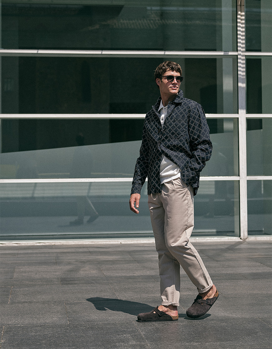 J.C. RAGS SS26 Collectie. Model met outfit