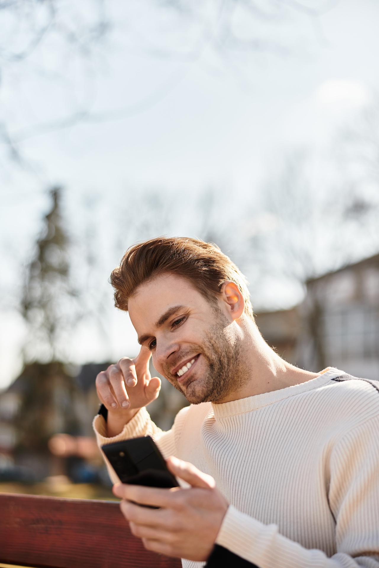 Intime Szene symbolisch für Nähe und Verantwortung bei sexueller Gesundheit