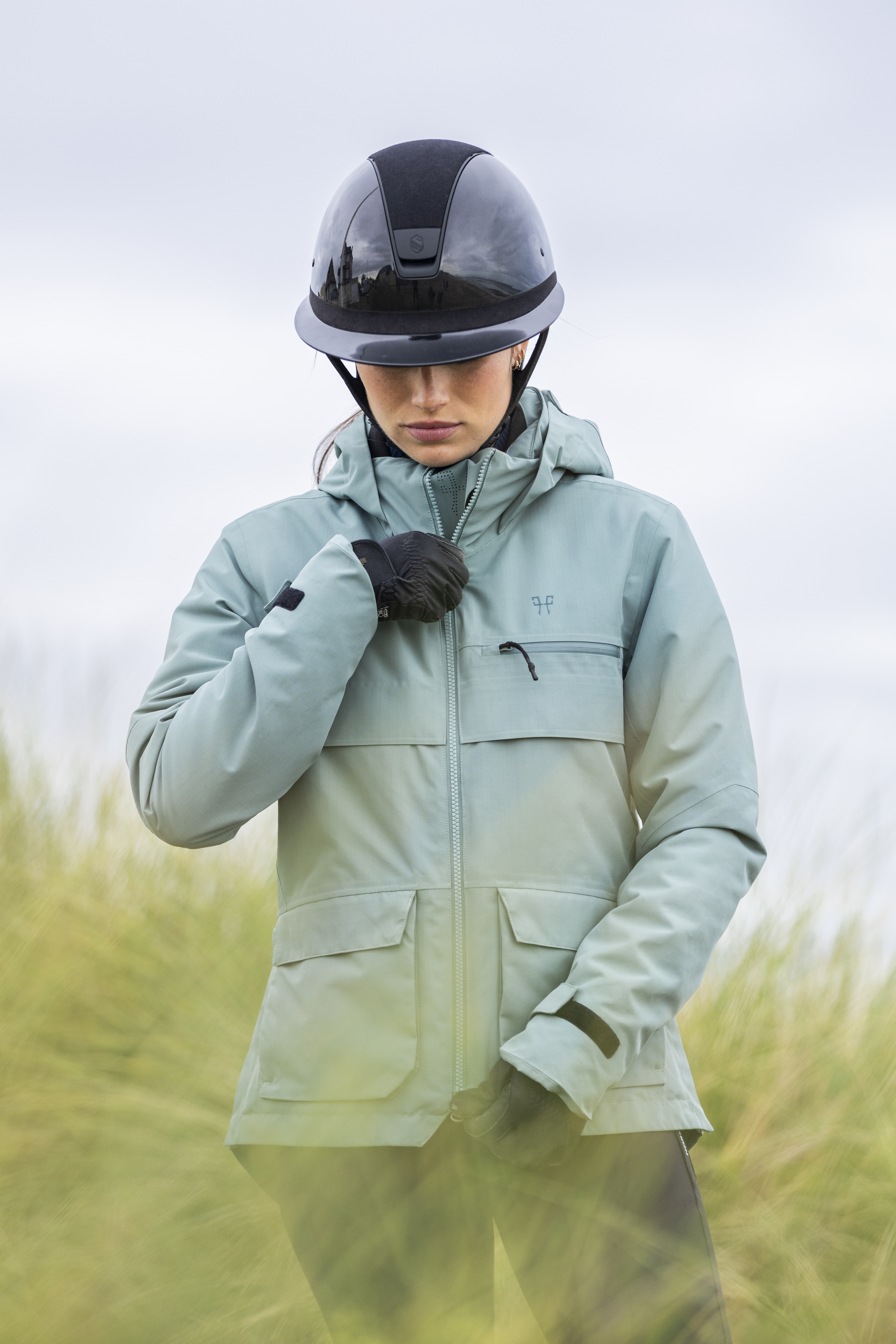 Technical equestrian clothing and equipment Horse Pilot