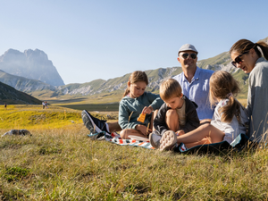 Neurodermitis bei Kindern natürlich begleiten – für entspannte Momente mit der ganzen Familie