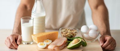 Eiweißreiche Lebensmittel wie Eier, Milch, Käse und Fleisch.