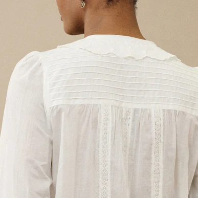Ounce blanc pintuck blouse-2col main image 0