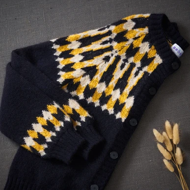 トップス YOKE ALPACA WOOL RIB CREW NECK CARDIGAN YOKE ALPACA WOOL RIB CREW NECK CARDIGAN