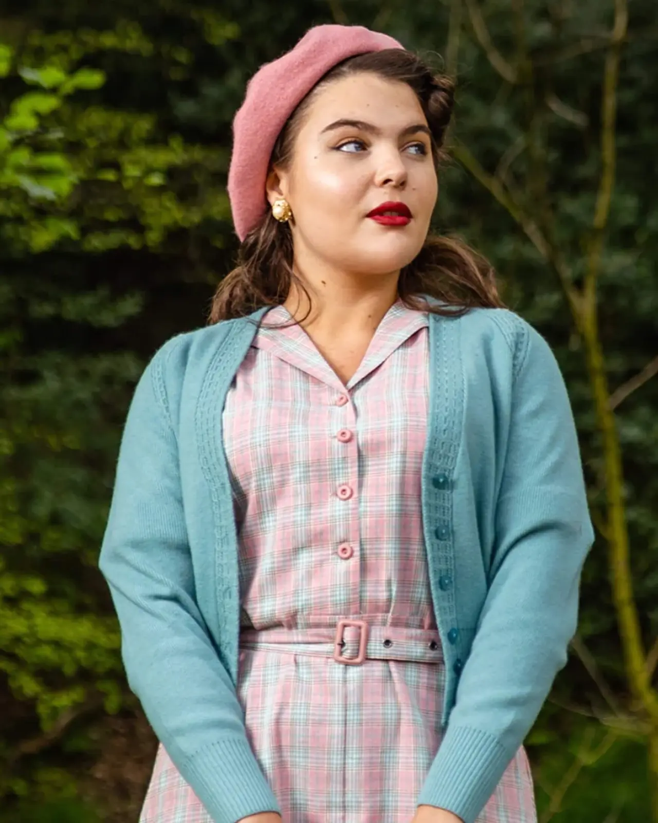 revival-vintage-1x1-Lifestyle04@2x