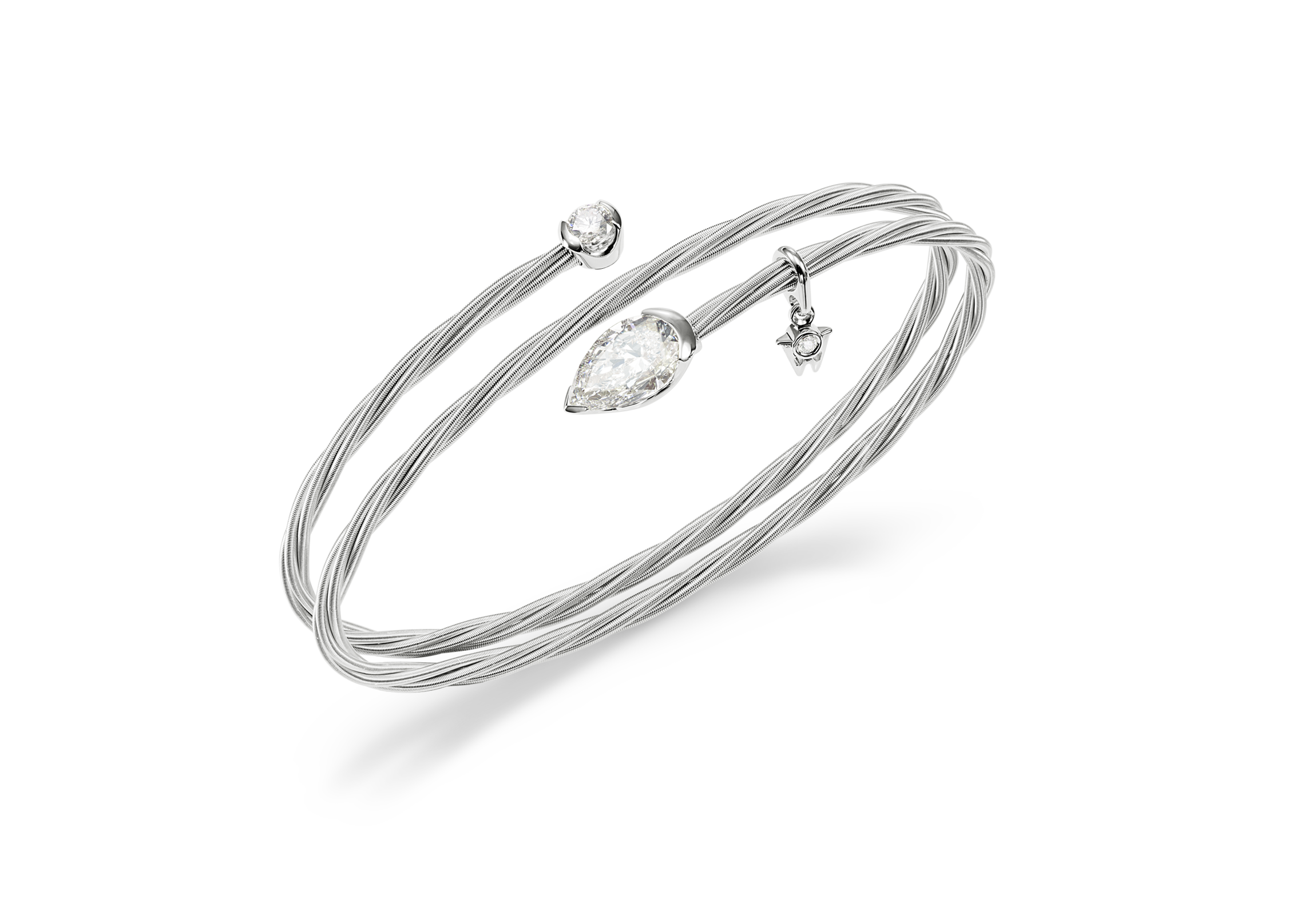 深い意味を宿すダイヤモンド：ブレスレット「EMBRACE ME. Power of