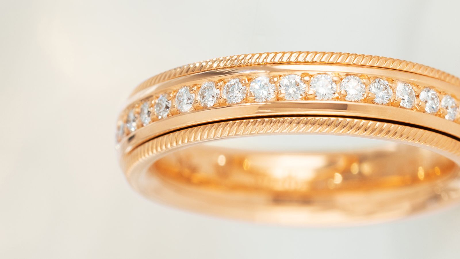 DIAMOND JULIET ring.