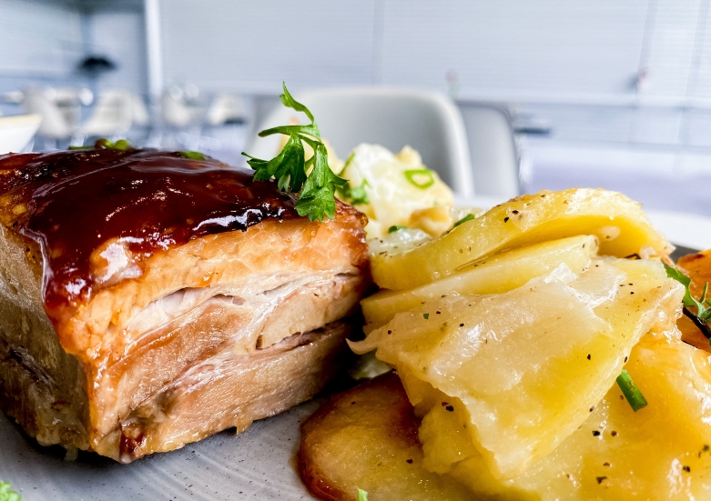 Roast dinner at Modern Life Cafe