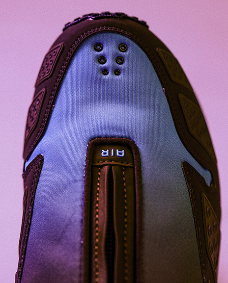 BURGUNDY CRUSH BALTIC BLUE