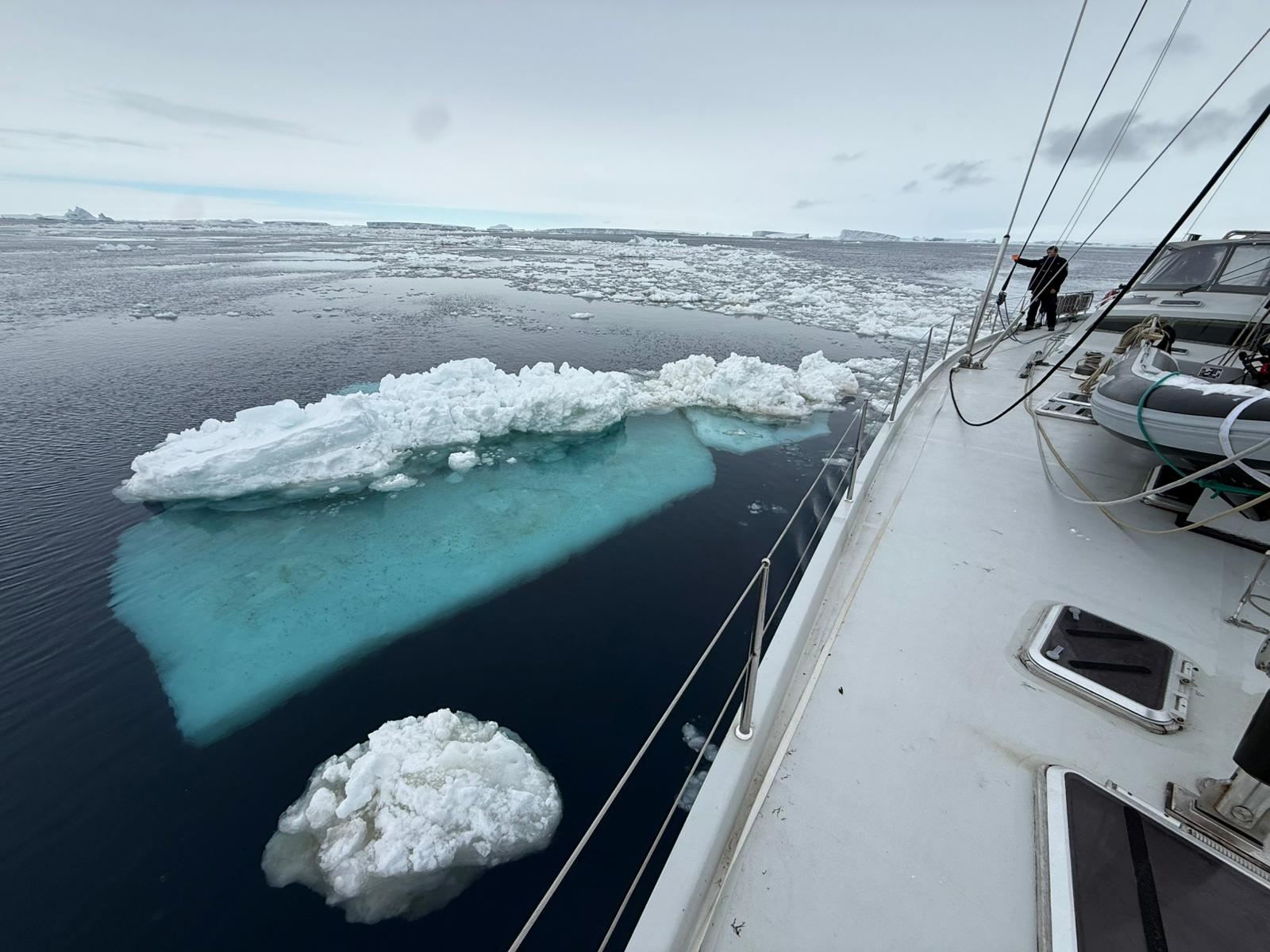Ice around the Malizia Explorer