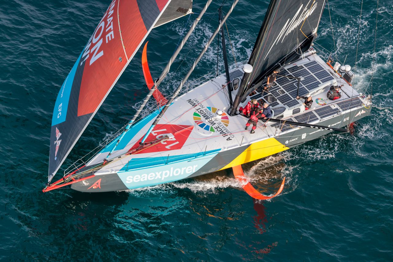 Foils in, let's race! Thanks to the tremendous work of the team, we managed to pull this off, turn bad news around and be back on the water for the Alicante In-Port Race, the first event of this year's Ocean Race.