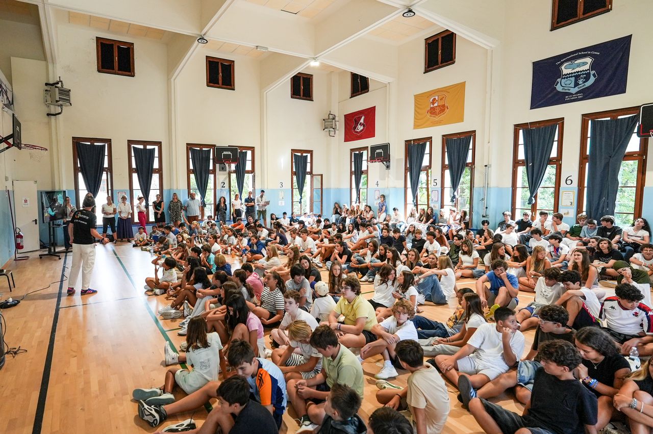 230 students ages 11-18 joined Team Malizia for an hour of Ocean education!