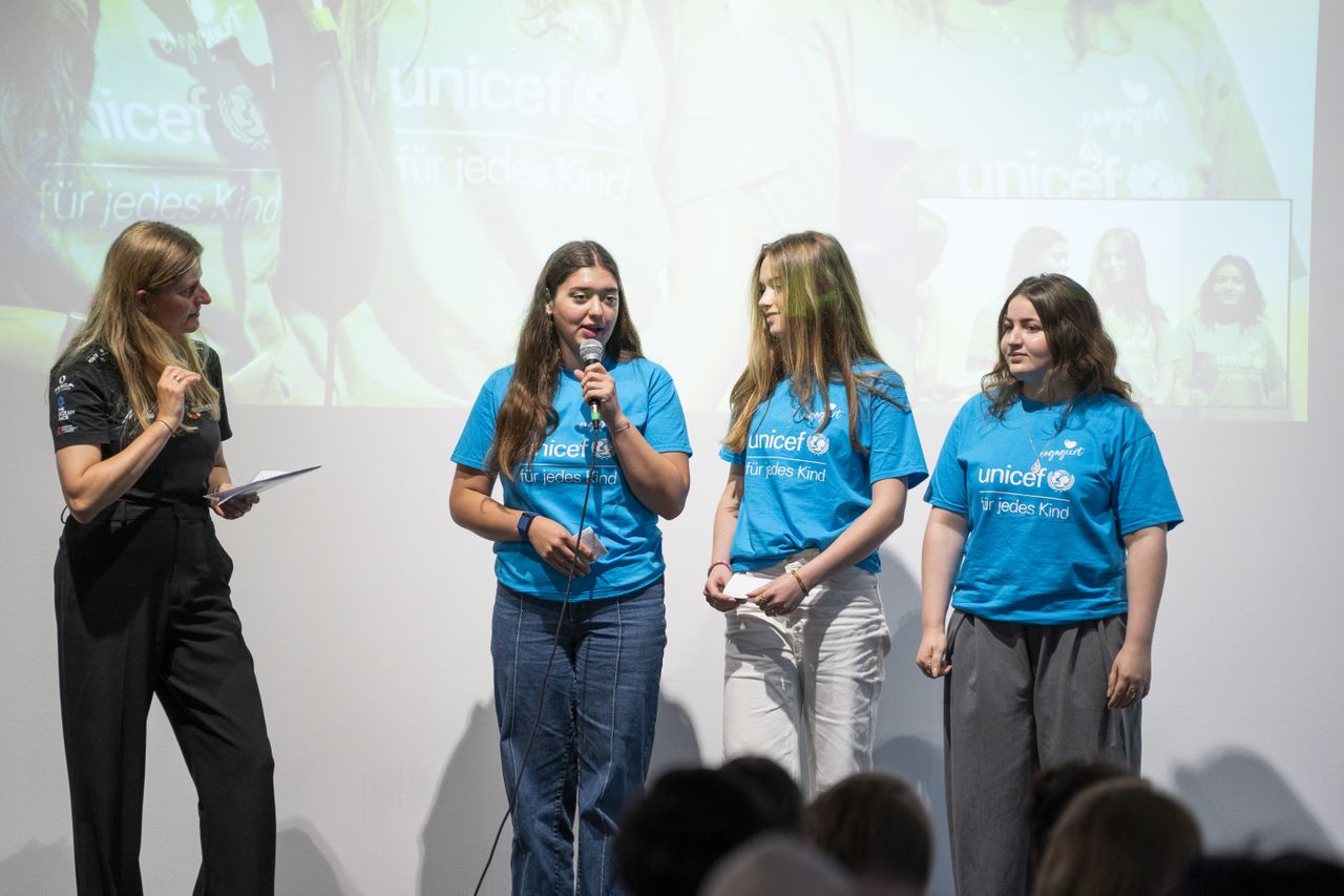 Unicef Youth talking about children's rights and how to utilise them!
