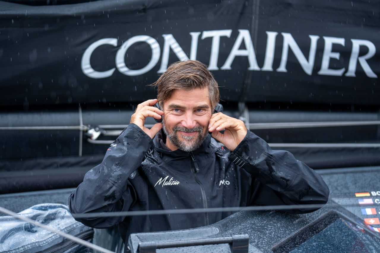 Skipper Boris Herrmann shortly before docking-off in New York