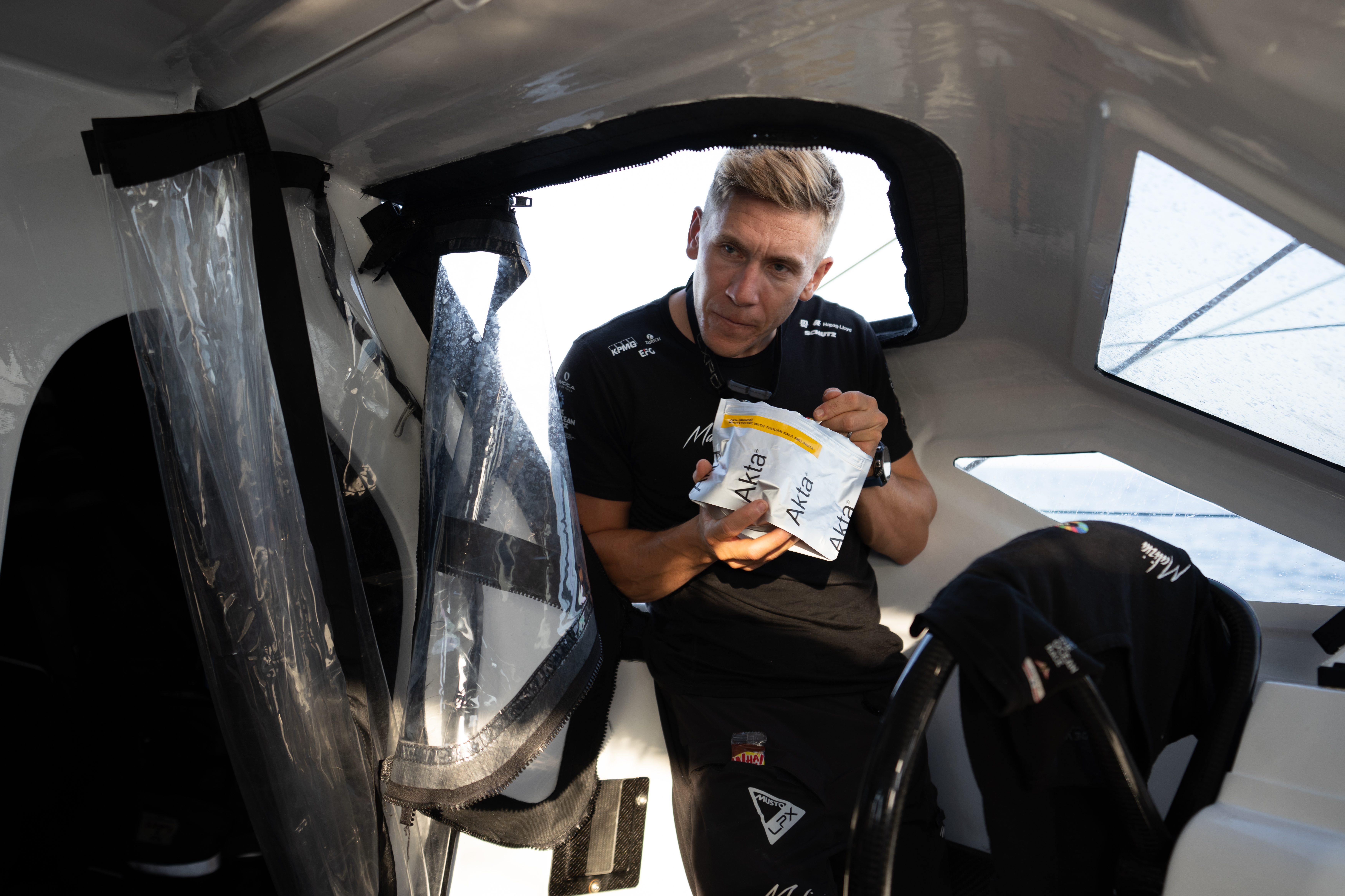 Will Harris eating onboard Malizia 4