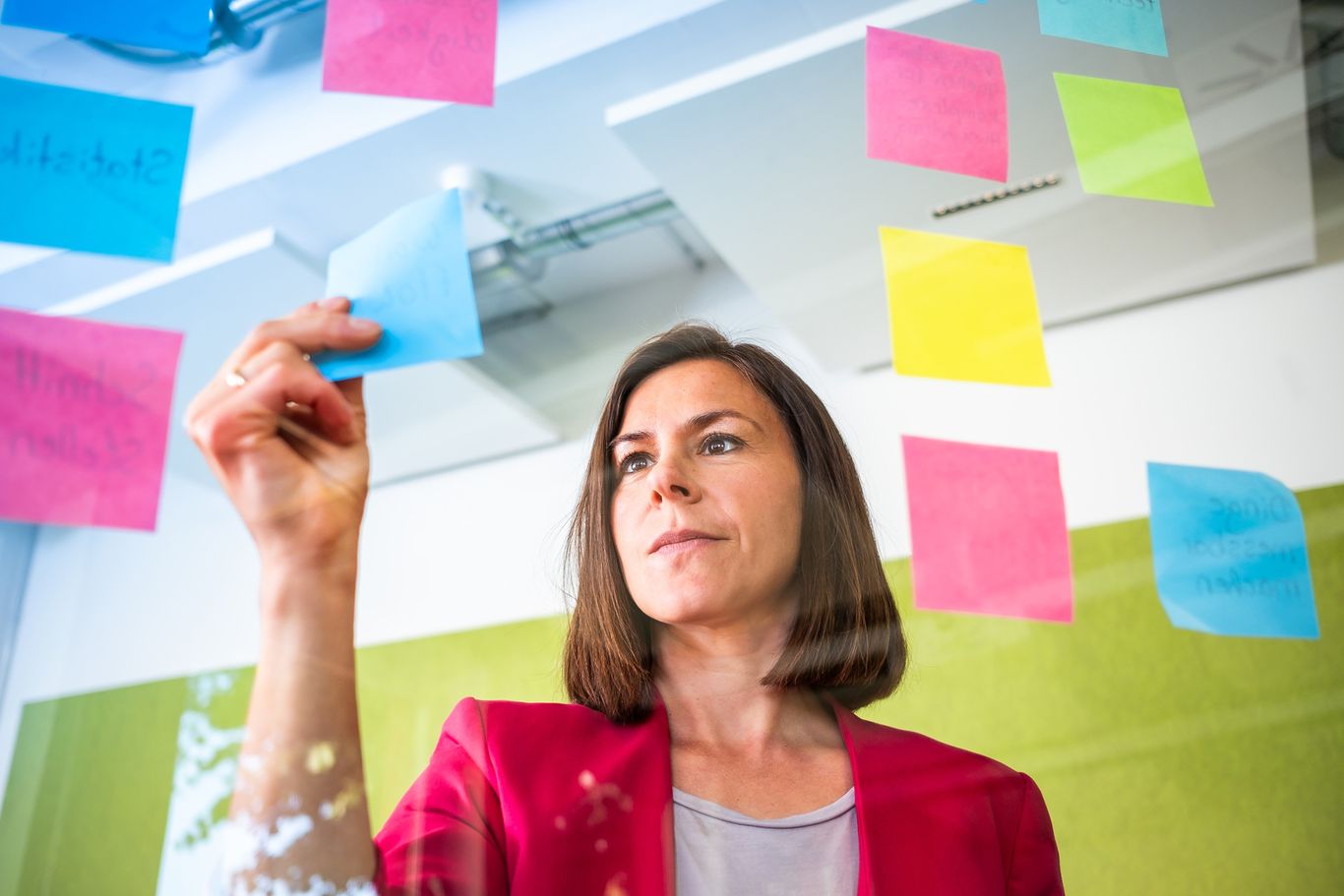 Projektleiterin entwickelt Softwarebaukasten Connect