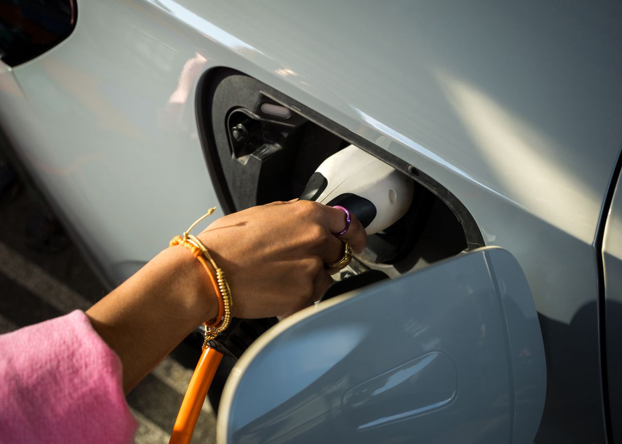 Ladestecker eines E-Autos