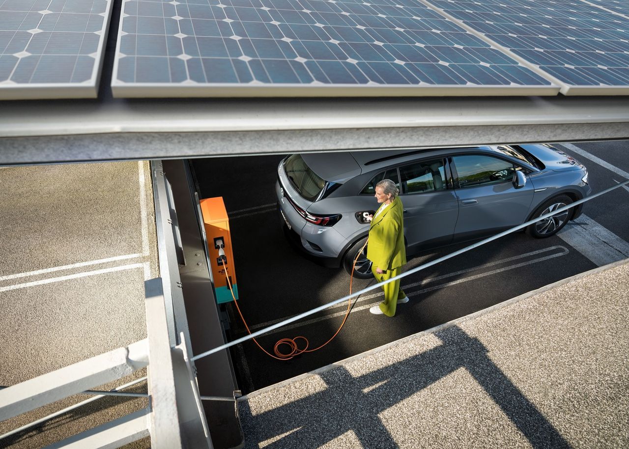 Ladesäulen im Parkhaus Hüxstraße