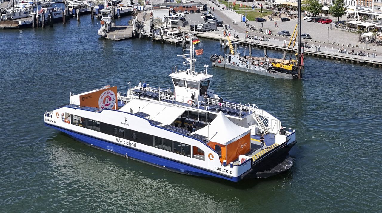 Fähe fährt bei Taufe