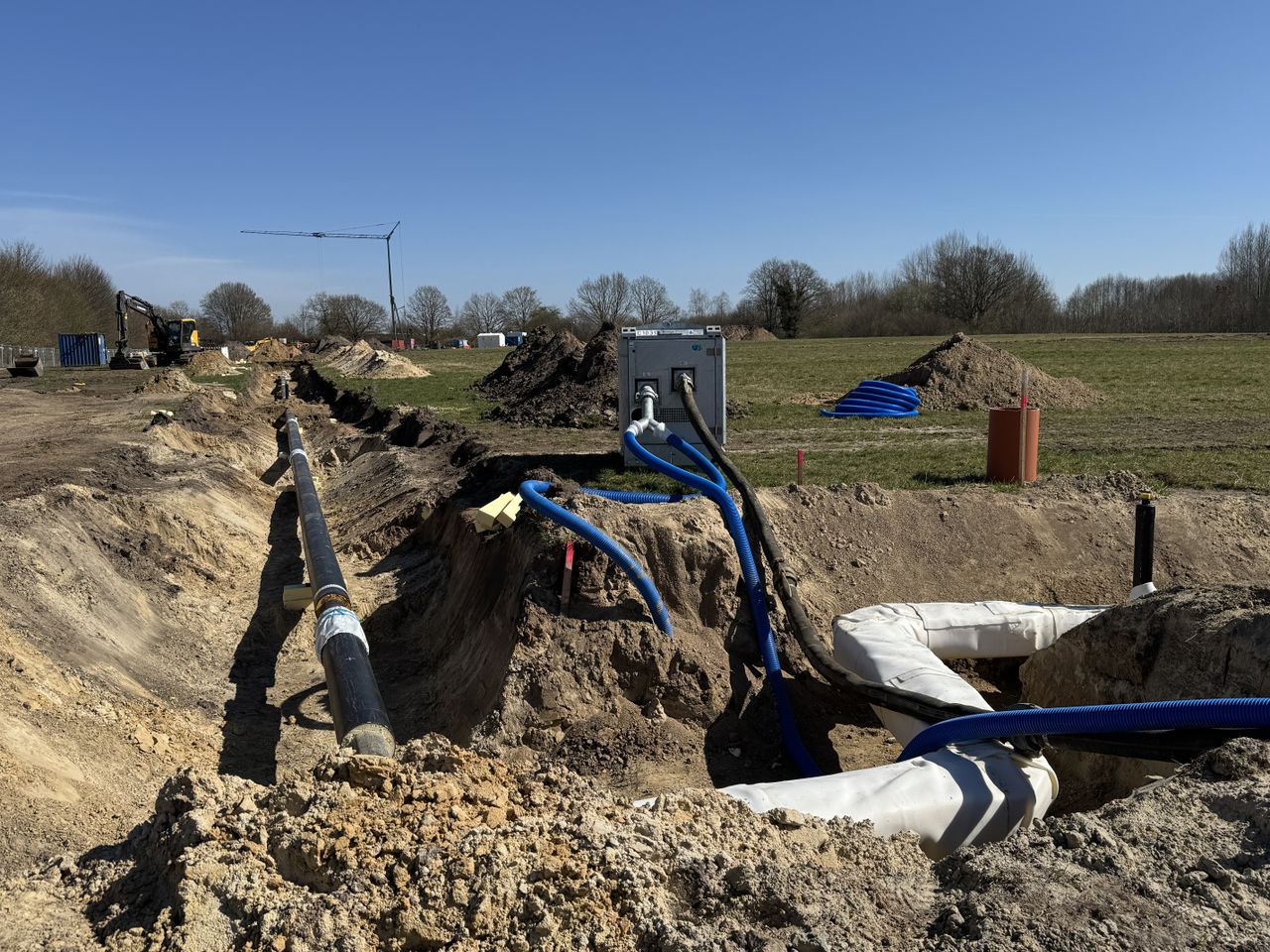 Blick auf die Baustelle im Solarthermie-Park Moisling