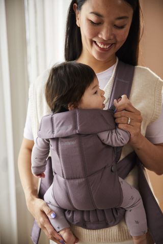 Baby Carrier Mini—perfect for a newborn | BabyBjörn