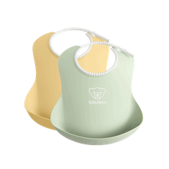 Baby Bib in 2-pack with deep spill pocket powder yellow and powder green - BabyBjörn