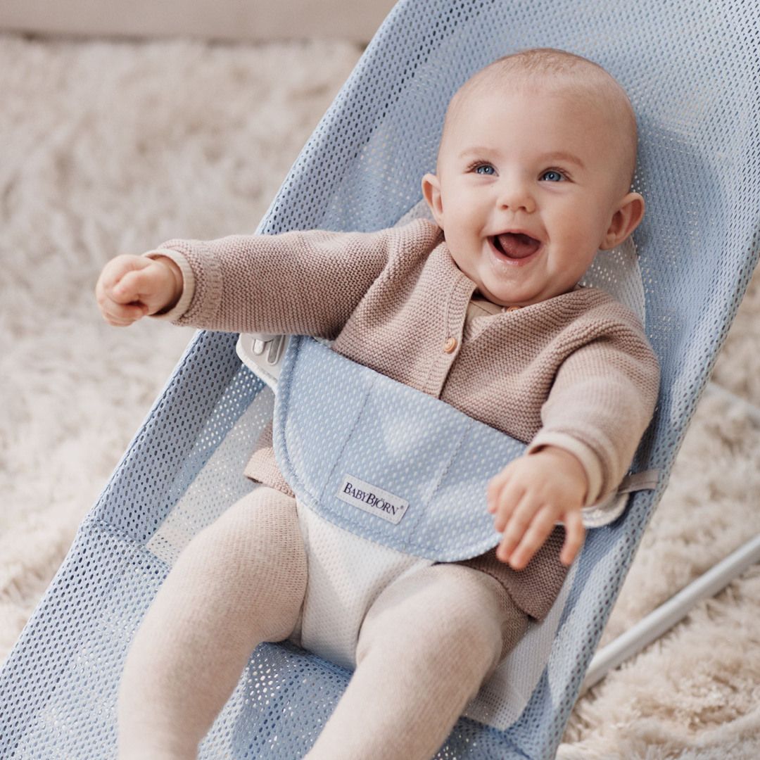 Baby Bouncer with the seat in breathable mesh - BabyBjörn