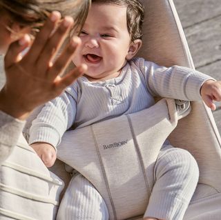 Hamaca babybjorn: la hamaca evolutiva para tu bebé sin pilas - ACB