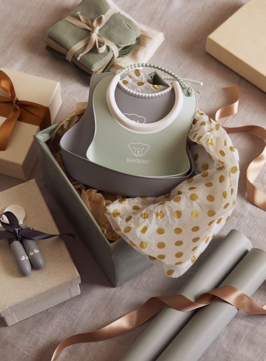 Mealtime set in powder green - BabyBjörn
