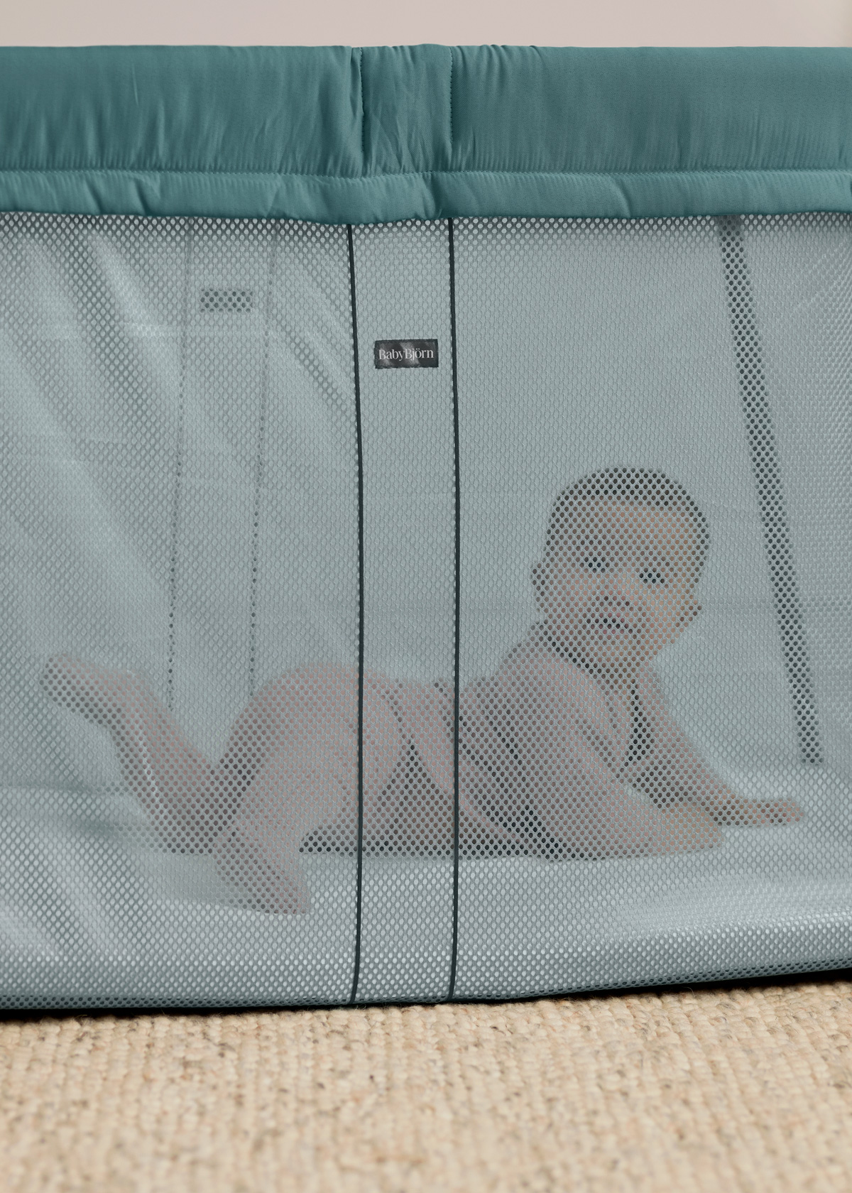Travel Crib Light | BabyBjörn