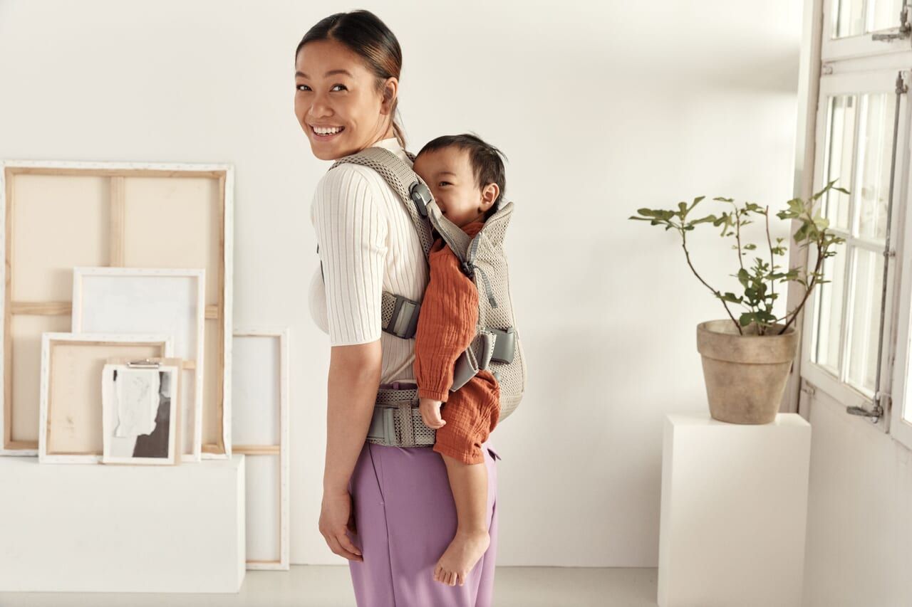 BabyBjörn Baby Carrier One Kai 抱っこ紐 公式】ベビービョルン 抱っこひも ONE KAI Air｜新生児OK | BabyBjörn