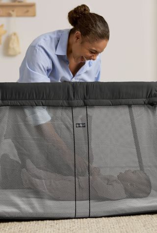 BabyBjörn Travel Cot Light Black