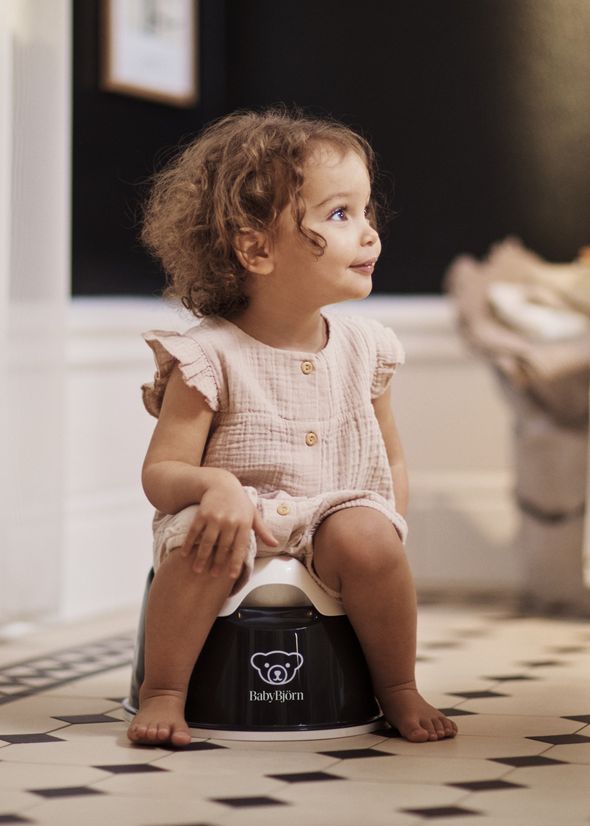 Smart Potty black & White