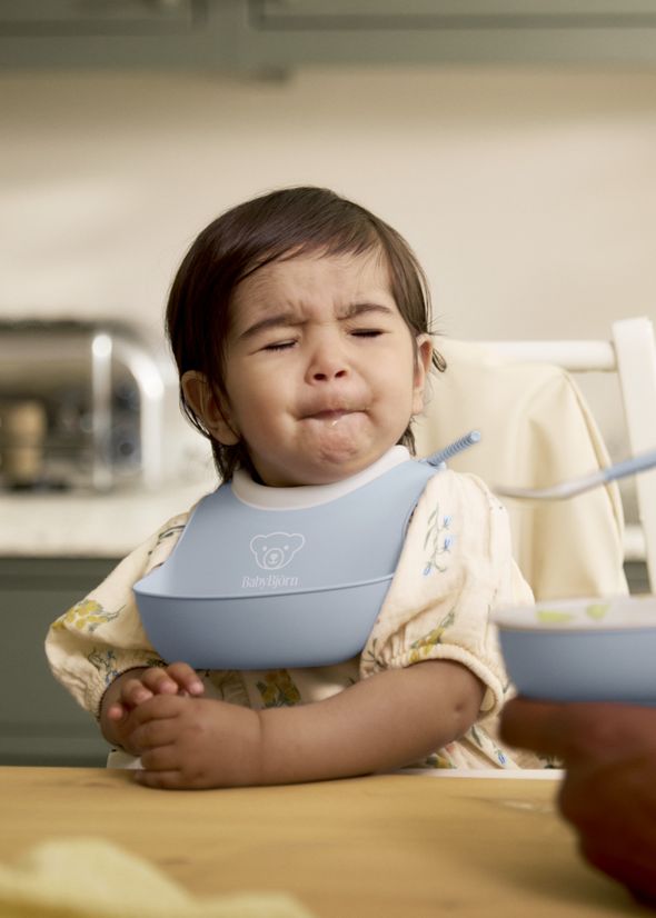 Small Baby Bib 2 pack Powder Yellow Powder Blue BabyBjörn